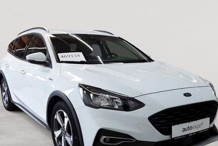 Ford Focus 56.259 km 14.989 &euro; Fernwald-Steinbach 35463