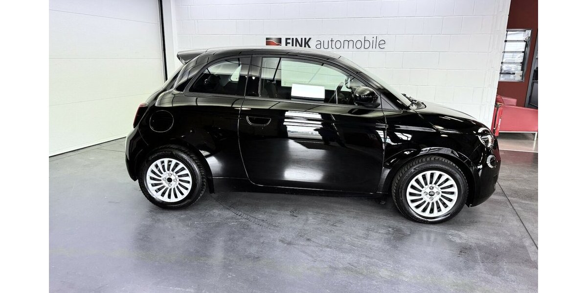 Fiat 500e Action 1.Hand Sitzheizung Carplay 30.200 km 13.990 &euro; Lich 35423