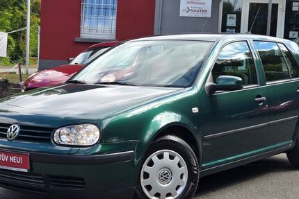 VW Golf 154.000 km 3.150 &euro; Wetzlar 35578