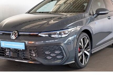 VW Golf 19.000 km 39.980 &euro; Hüttenberg-Rechtenbach 35625