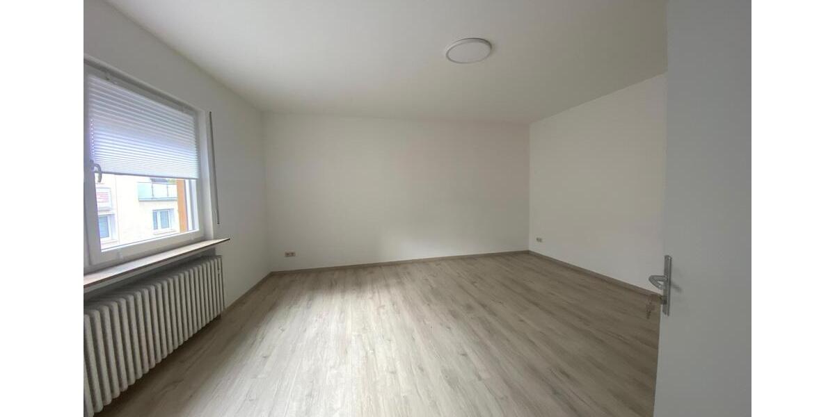 Etagenwohnung Staufenberg - 1 Zimmer, 15 m&sup2;, 315&euro; | Angebot:25845619