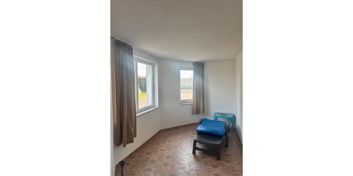 Einfamilienhaus Friedberg (Hessen) - 6 Zimmer, 250 m&sup2;, 400.000&euro; | Angebot:26052883