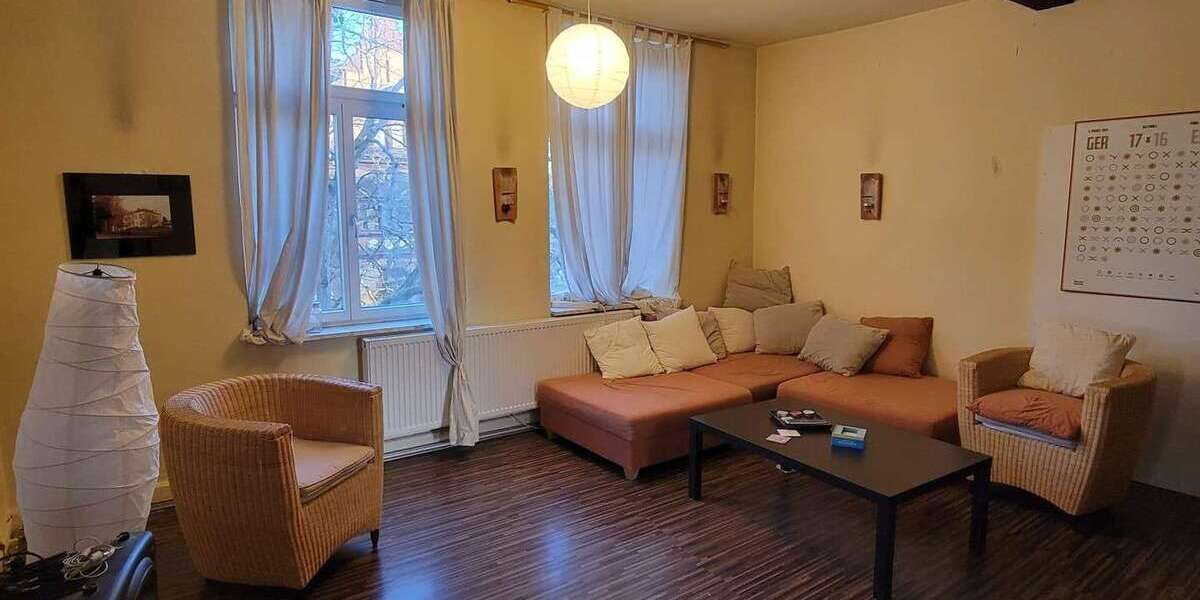 Etagenwohnung Marburg - 7 Zimmer, 130 m&sup2;, 520.000&euro; | Angebot:25941504