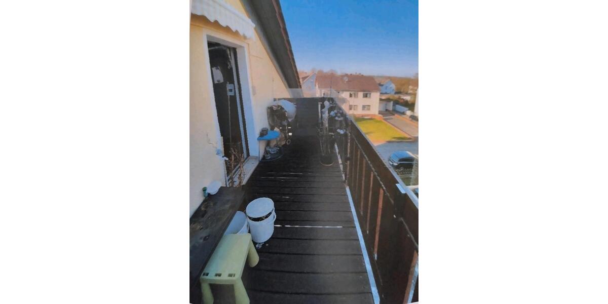 Dachgeschoßwohnung Butzbach - 3.5 Zimmer, 79 m&sup2;, 205.000&euro; | Angebot:24576141