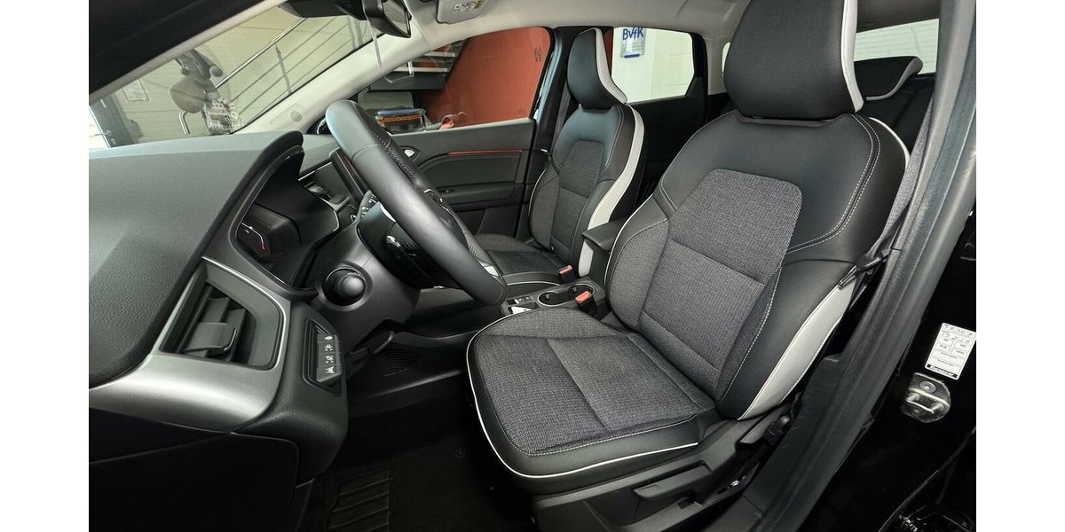 Renault Captur 1.3 TCE 140 Techno EDC LED CARPLAY 39.500 km 19.420 &euro; Lich 35423