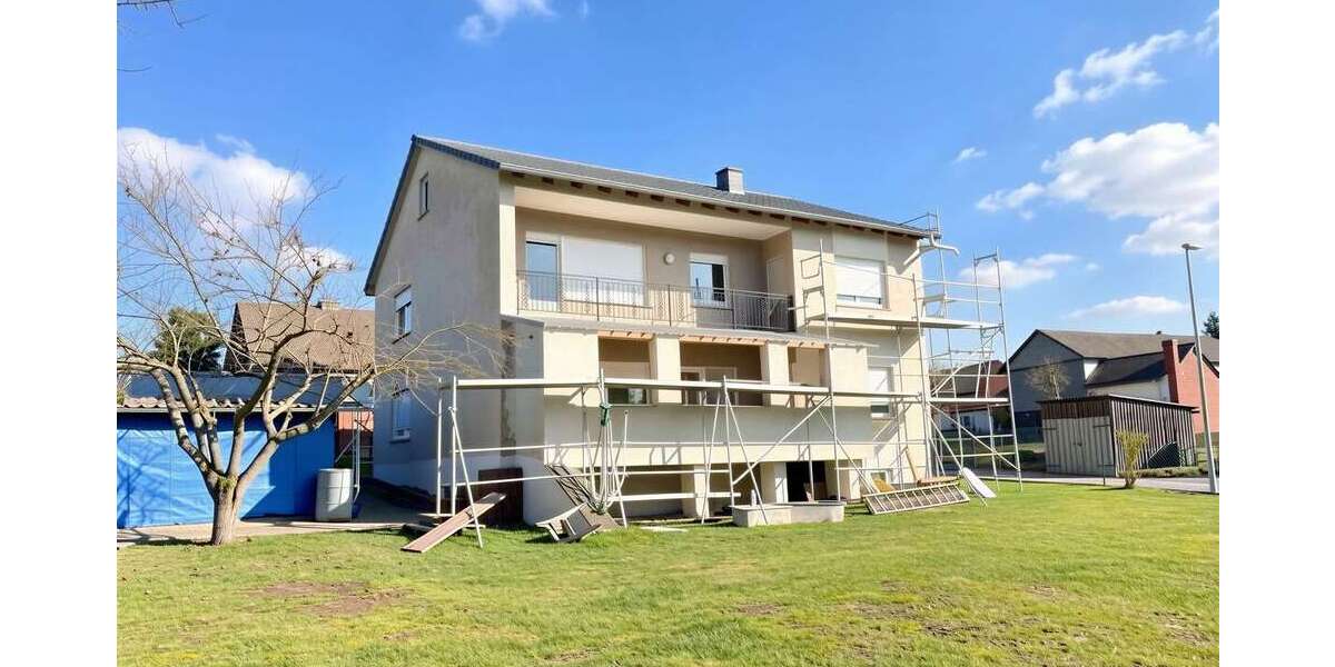 Mehrfamilienhaus mit drei Wohneinheiten und weiterem Baupotenzial - Mehrfamilienhaus, Wohnhaus Aßlar | Angebot:25258520