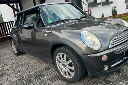 Mini Cooper 286.052 km 3.000 &euro; Gladenbach 35075