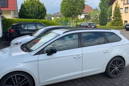 Seat Leon 117.000 km 21.000 &euro; Reiskirchen 35447