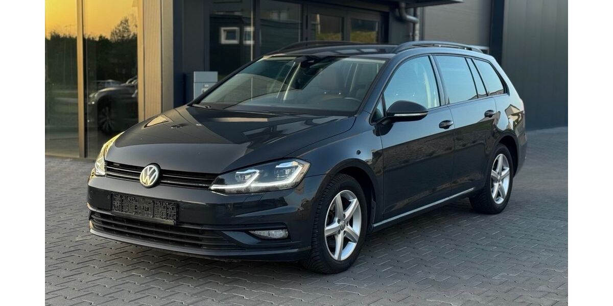 VW Golf 124.798 km 14.690 &euro; Marburg 35039