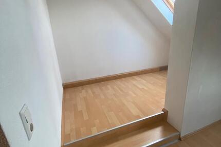 Wohnung Gießen Wieseck - 15 Zimmer, 15 m&sup2;, 420&euro; | Angebot:25790590