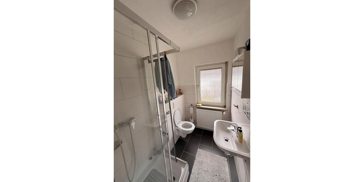 Etagenwohnung Pohlheim - 5 Zimmer, 120 m&sup2;, 1.400&euro; | Angebot:25945226