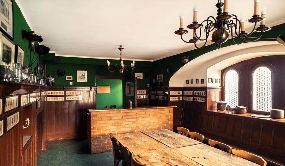 Etagenwohnung Gießen Anneröder Siedlung - 7 Zimmer, 250 m&sup2;, 250&euro; | Angebot:25056859