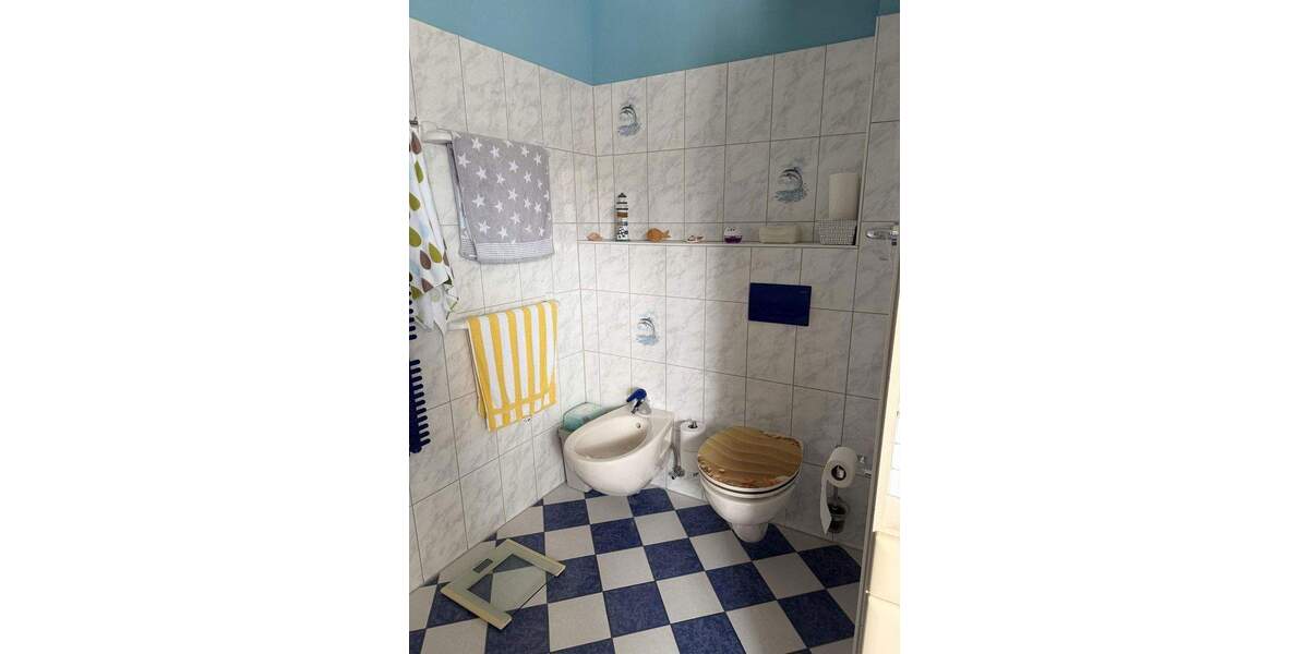 Mehrfamilienhaus, Wohnhaus Lollar - 8 Zimmer, 246 m&sup2;, 550.000&euro; | Angebot:25659213