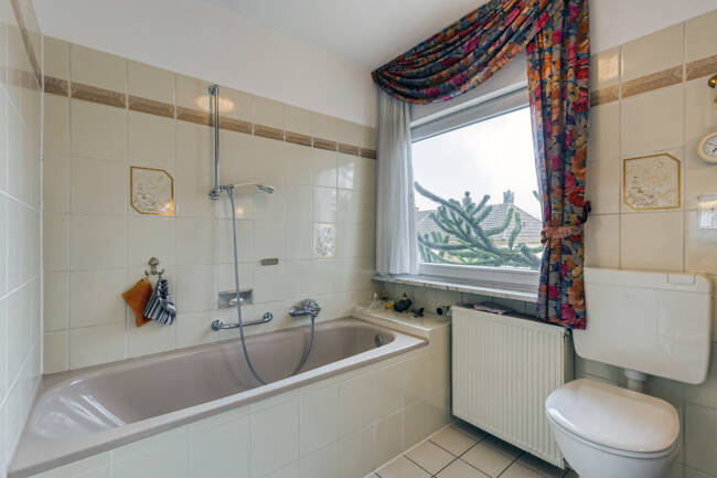 Doppelhaushälfte Wetzlar Altenberger Straße - 6 Zimmer, 174 m&sup2;, 429.500&euro; | Angebot:26116408