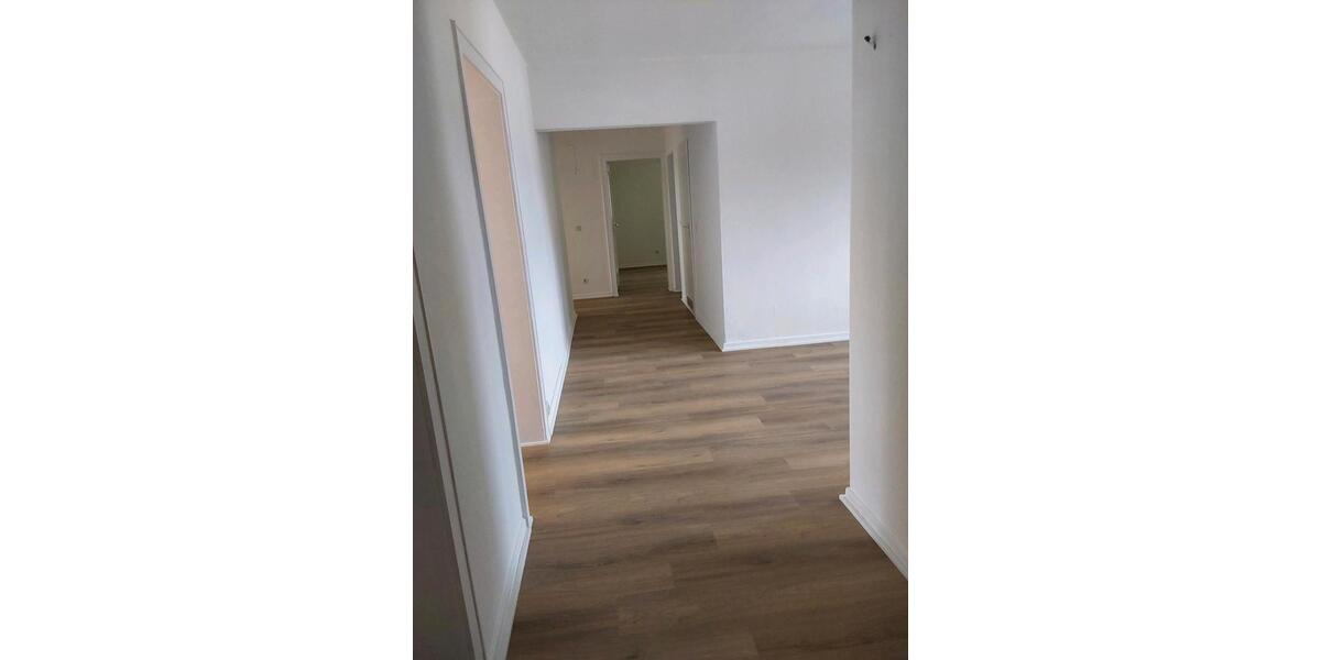 Etagenwohnung Marburg Marbach - 5 Zimmer, 130 m&sup2;, 419.000&euro; | Angebot:25904889