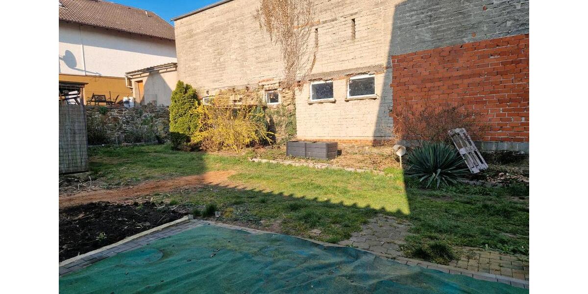 Einfamilienhaus Schöffengrund - 7 Zimmer, 176 m&sup2;, 260.000&euro; | Angebot:25852929