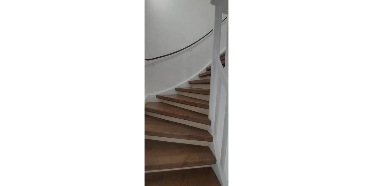 Einfamilienhaus Marburg - 3.5 Zimmer, 133 m&sup2;, 1.250&euro; | Angebot:26586646