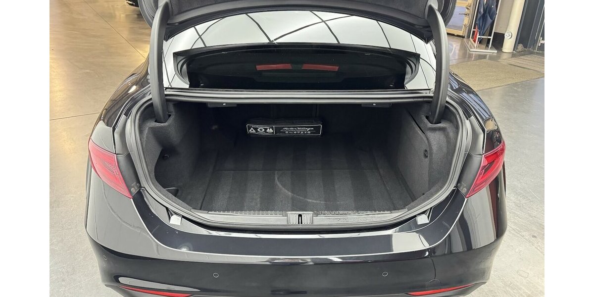 Alfa Romeo Giulia 2.0 Sprint Turbo 16V Xenon Leder Carplay 23.400 km 27.940 &euro; Lich 35423