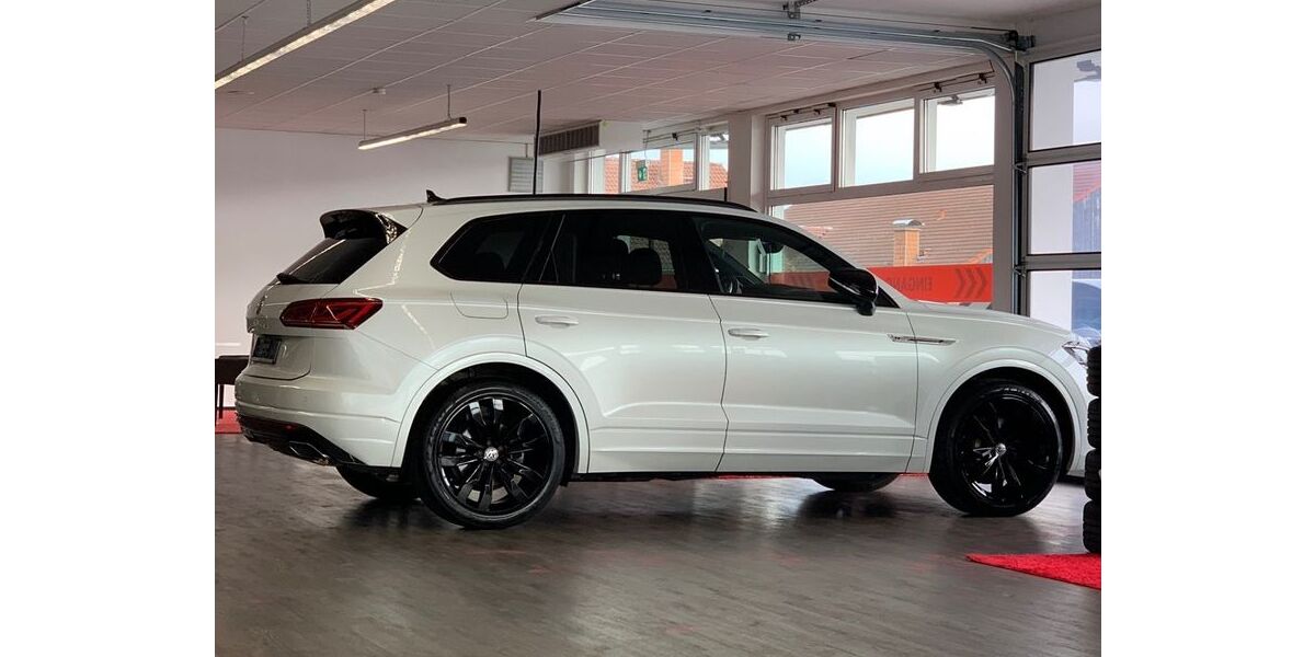 VW Touareg 68.000 km 48.500 &euro; Hüttenberg 35625