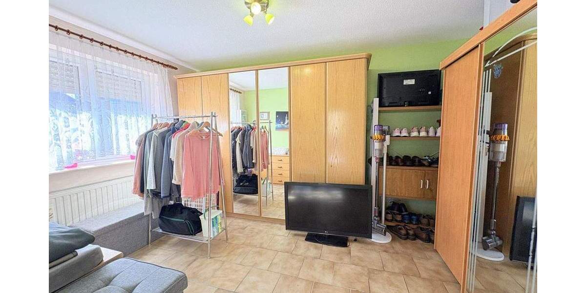 Einfamilienhaus Grünberg - 8 Zimmer, 162 m&sup2;, 499.900&euro; | Angebot:25689273