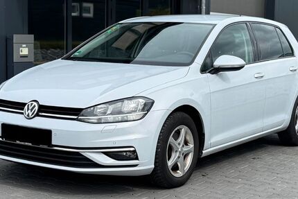 VW Golf 79.997 km 12.700 &euro; Marburg 35039