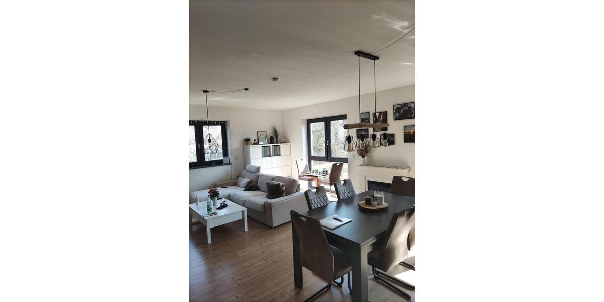 Etagenwohnung Gießen Allendorf - 2 Zimmer, 93 m&sup2;, 1.020&euro; | Angebot:26544962