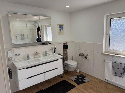 Reihenhaus Wölfersheim - 5 Zimmer, 166 m&sup2;, 440.000&euro; | Angebot:25991690