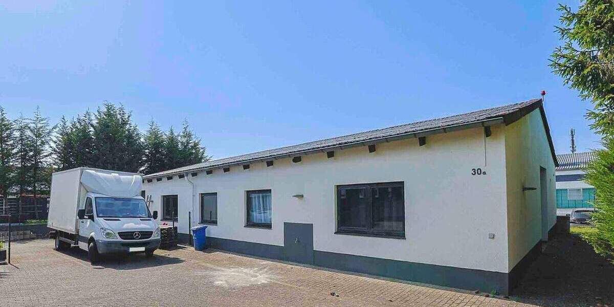 Einfamilienhaus Biebertal Rodheim-Bieber - 5 Zimmer, 695.000&euro; | Angebot:25820366