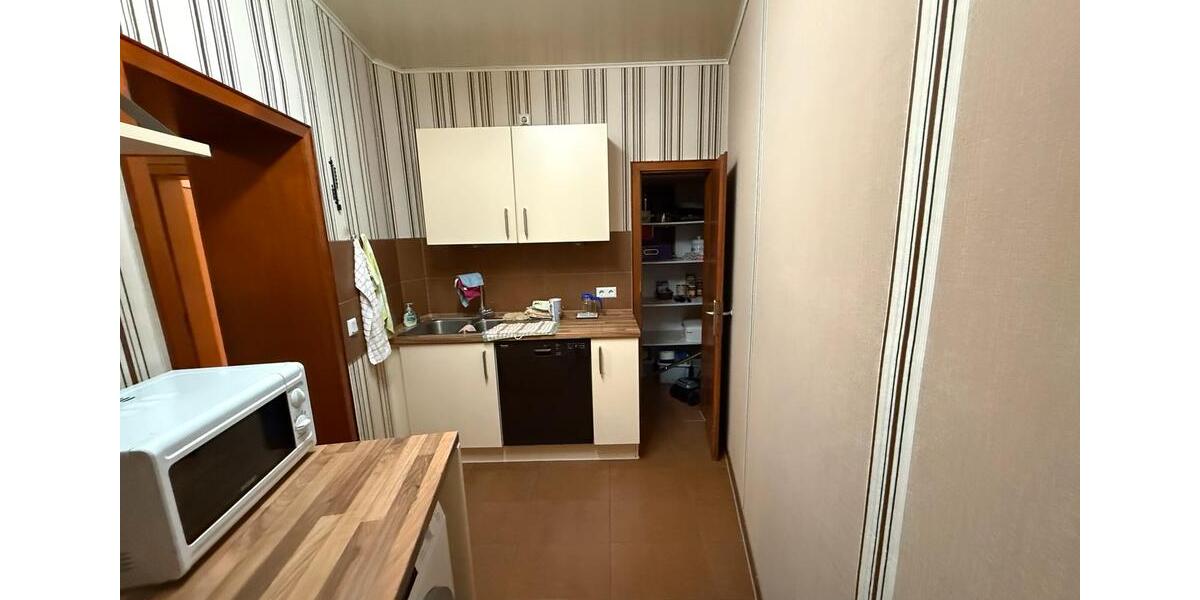 Einfamilienhaus Aßlar - 3 Zimmer, 140 m&sup2;, 1.100&euro; | Angebot:25810665