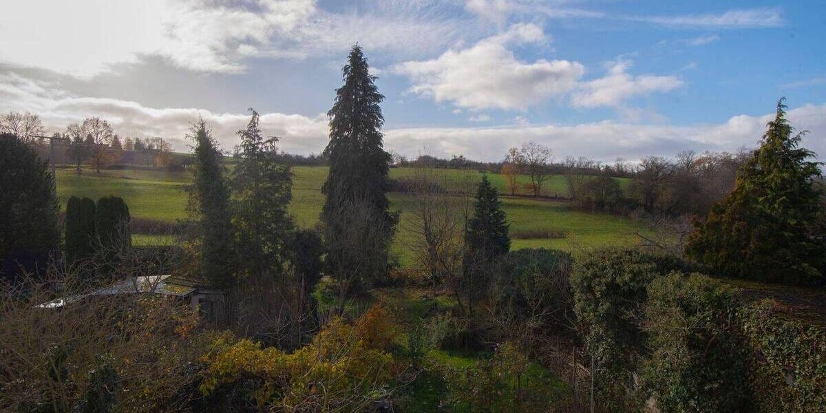 Einfamilienhaus Grävenwiesbach Hundstadt - 8 Zimmer, 165 m&sup2;, 495.000&euro; | Angebot:25985869