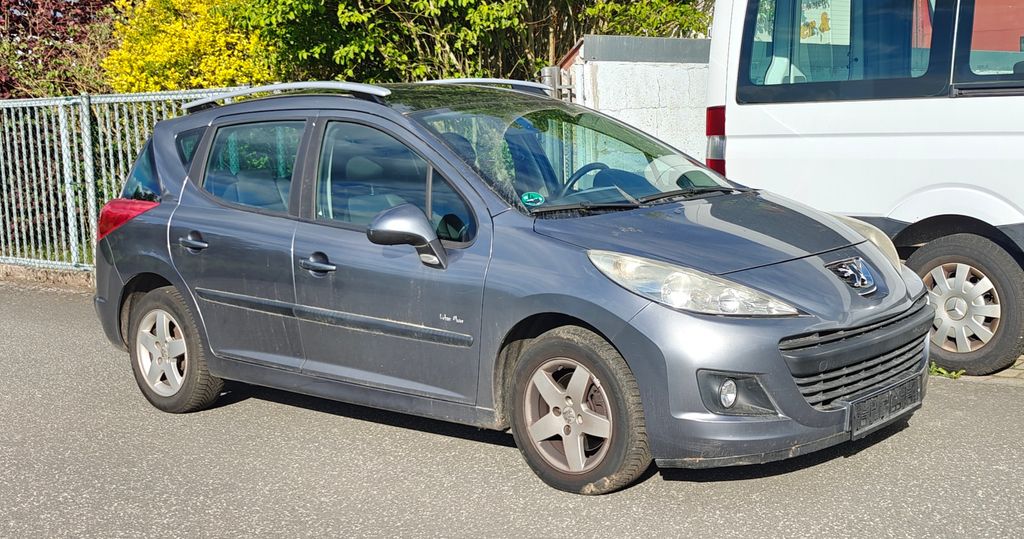 Peugeot 207 188.000 km 1.200 &euro; Kirchvers 35102