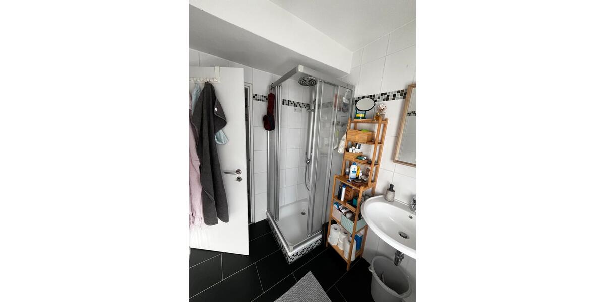 Etagenwohnung Marburg Cappel - 3 Zimmer, 75 m&sup2;, 1.080&euro; | Angebot:25964096