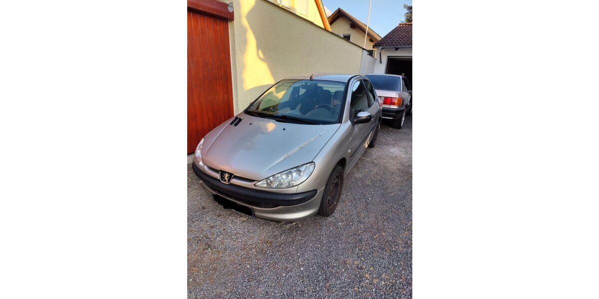Peugeot 206 180.000 km 1.200 &euro; Grünberg 35305