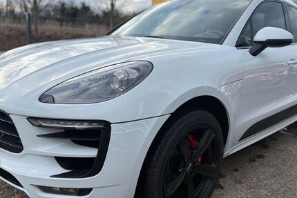 Porsche Macan 192.000 km 29.890 &euro; Friedberg 61169