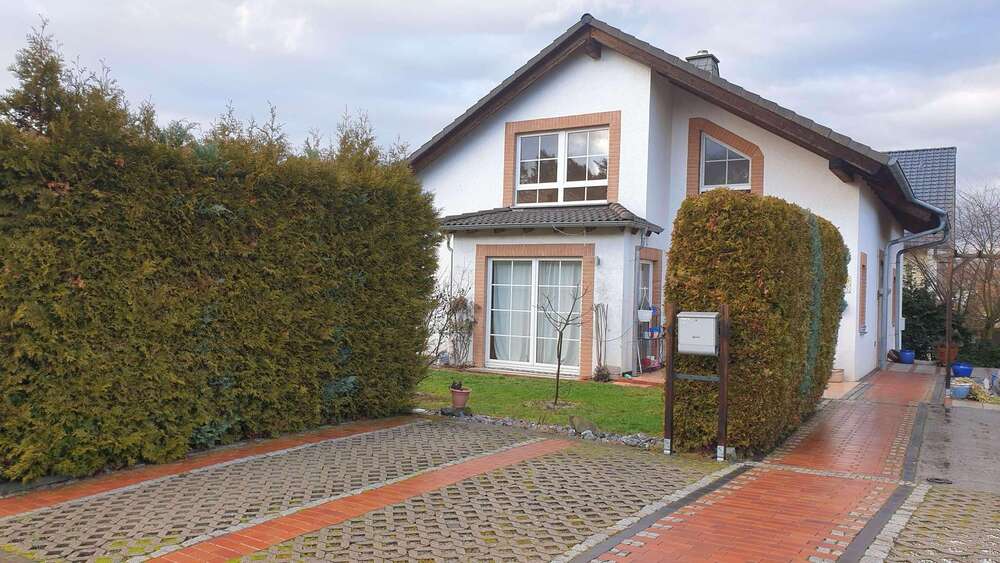 Etagenwohnung Langgöns Lang-Göns - 3 Zimmer, 120 m&sup2;, 950&euro; | Angebot:26661090