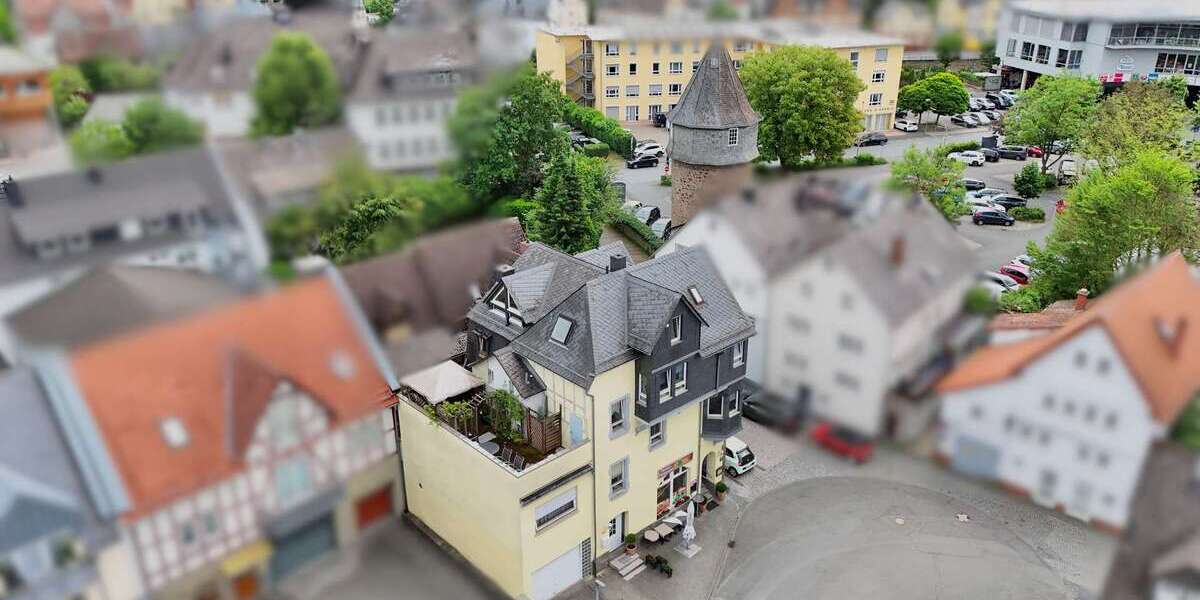 2 Wohneinheiten & Gewerbeeinheit in Top-Lage von Herborn - Mehrfamilienhaus, Wohnhaus Herborn | Angebot:26828615