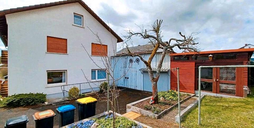Mehrfamilienhaus, Wohnhaus Mücke - 11 Zimmer, 260 m&sup2;, 294.000&euro; | Angebot:26960084