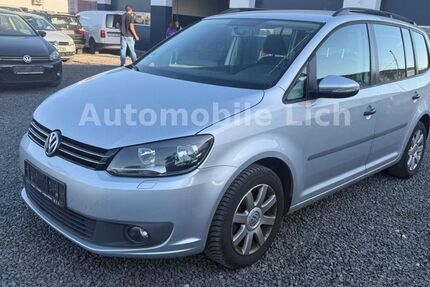 VW Touran 262.000 km 4.199 &euro; Lich 35423