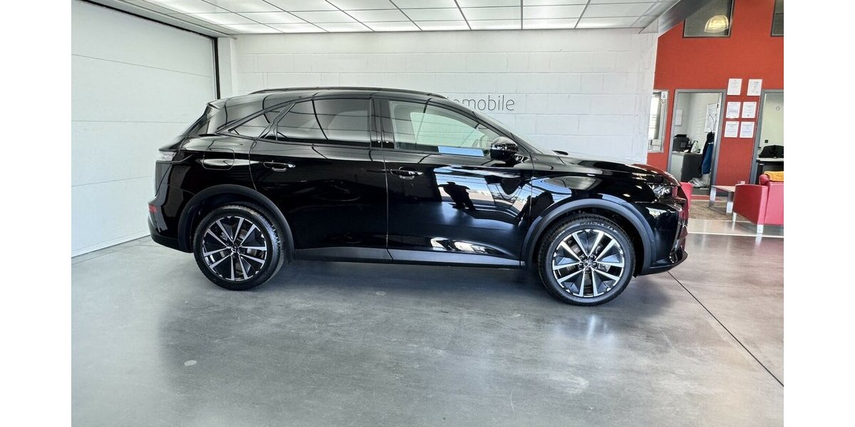 DS Automobiles DS7 Blue HDI 130 Étoile LED Nachtsicht Pano 32.400 km 29.170 &euro; Lich 35423