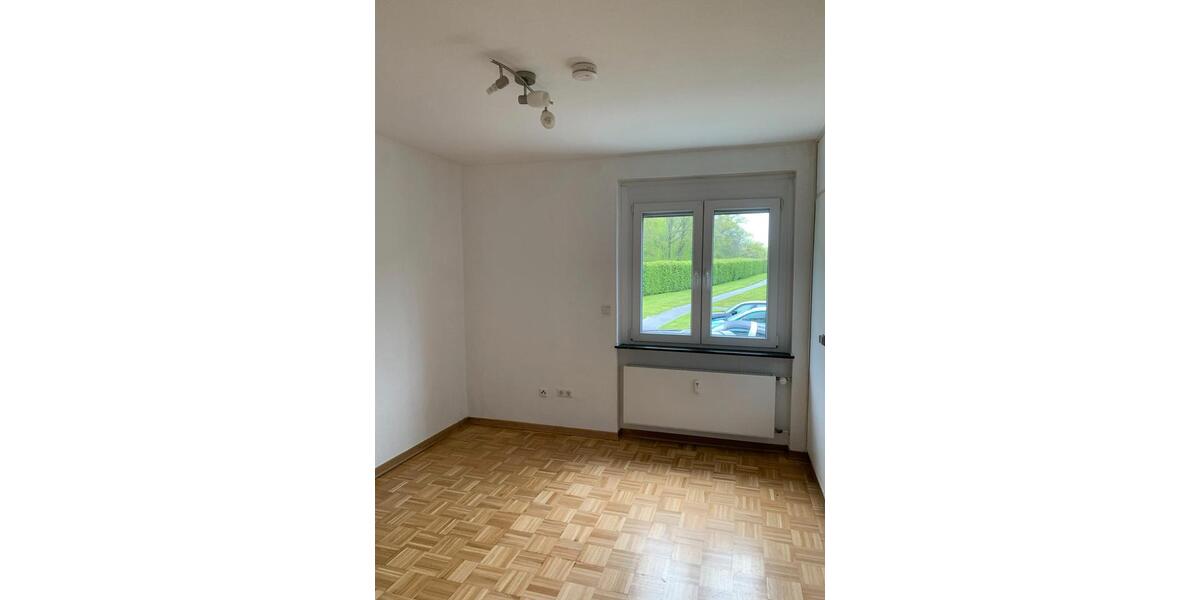 Erdgeschoßwohnung Gießen Allendorf - 5 Zimmer, 110 m&sup2;, 1.200&euro; | Angebot:26598390