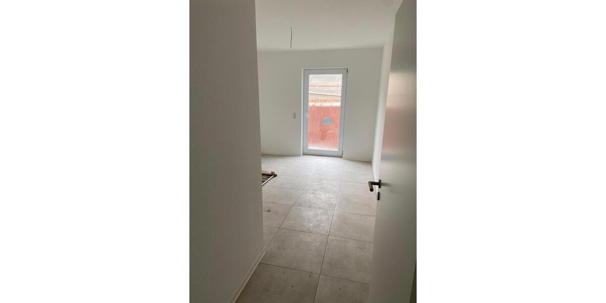 Etagenwohnung Buseck - 4 Zimmer, 1 m&sup2;, 1.200&euro; | Angebot:25639554