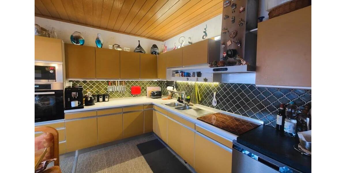 Einfamilienhaus Waldsolms - 5 Zimmer, 100 m&sup2;, 299.000&euro; | Angebot:26891205