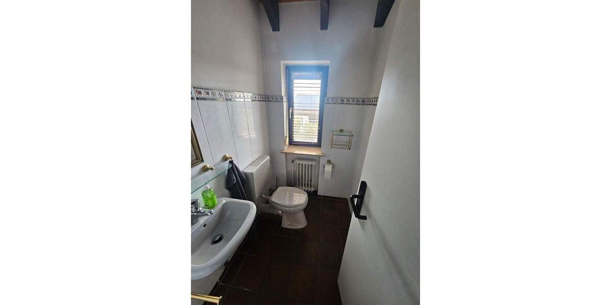 Mehrfamilienhaus, Wohnhaus Marburg Wehrda - 7 Zimmer, 237 m&sup2;, 599.000&euro; | Angebot:25798541