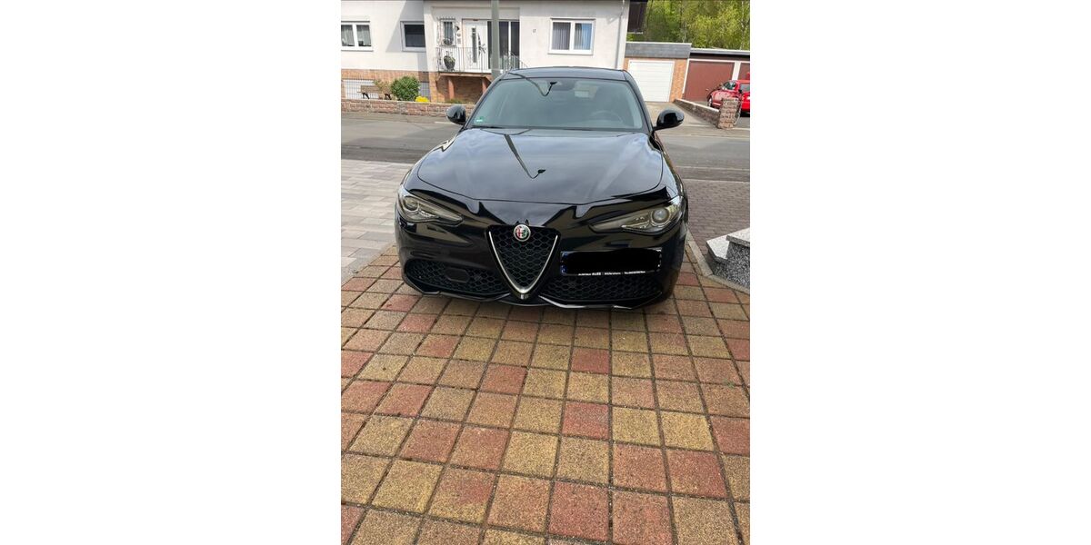 Alfa Romeo Giulia 108.000 km 23.900 &euro; Lich 35423