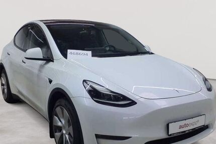 Tesla Model Y 84.861 km 32.989 &euro; Fernwald-Steinbach 35463