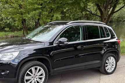 VW Tiguan 168.000 km 9.900 &euro; Nieder Gemünden 35329