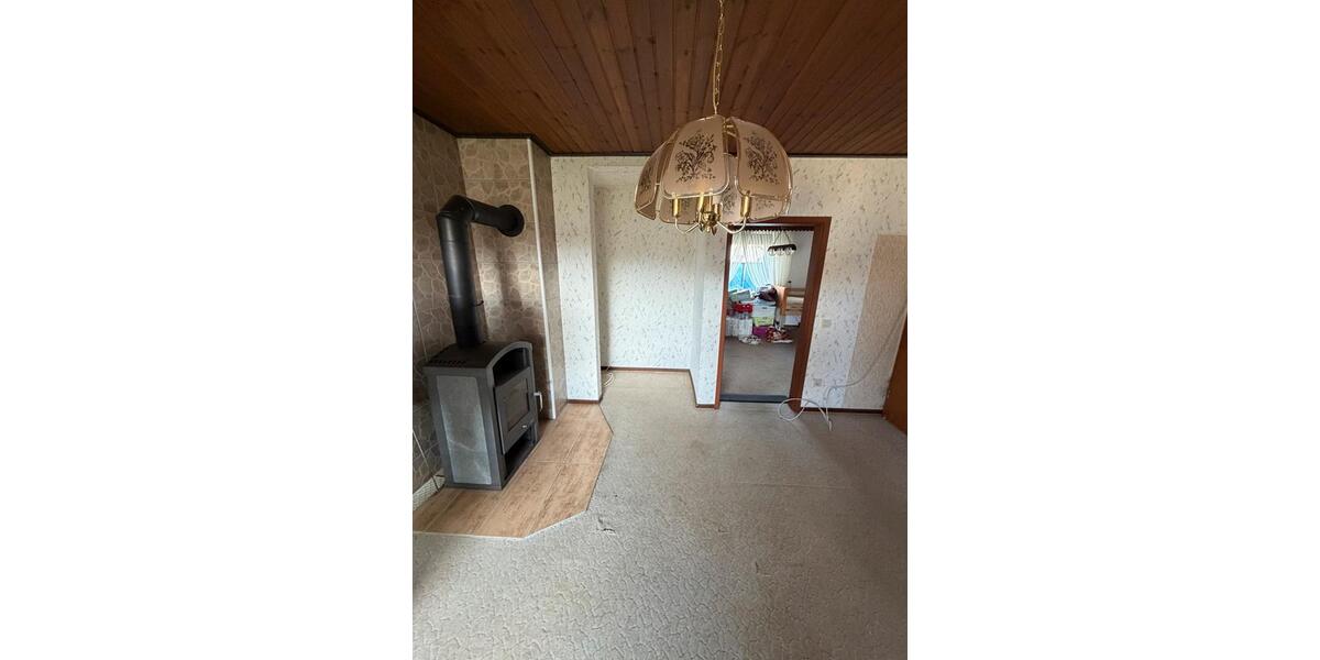 Reihenhaus Wetzlar Altenberger Straße - 9 Zimmer, 188 m&sup2;, 355.000&euro; | Angebot:25960353