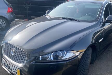 Jaguar XF 355.854 km 2.999 &euro; Friedberg 61169