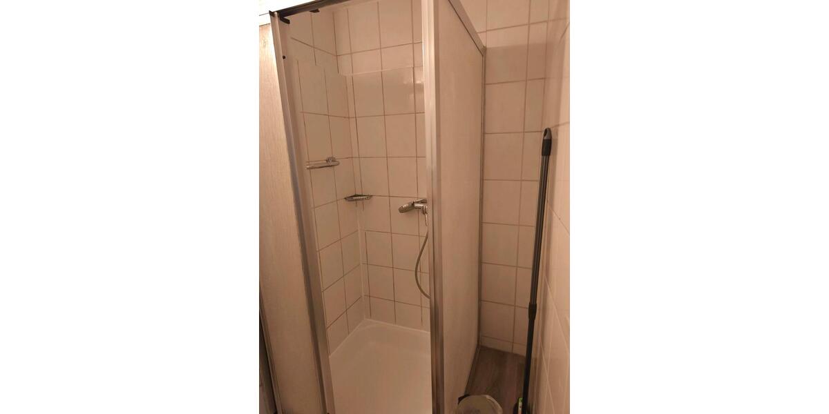 Etagenwohnung Gießen Wieseck - 1 Zimmer, 22 m&sup2;, 580&euro; | Angebot:25987632