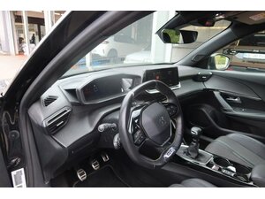 Peugeot 2008 Allure 118.500 km 11.990 &euro; Bad Endbach 35080